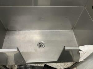 Bathtub Sealant Repair in Lucedale
